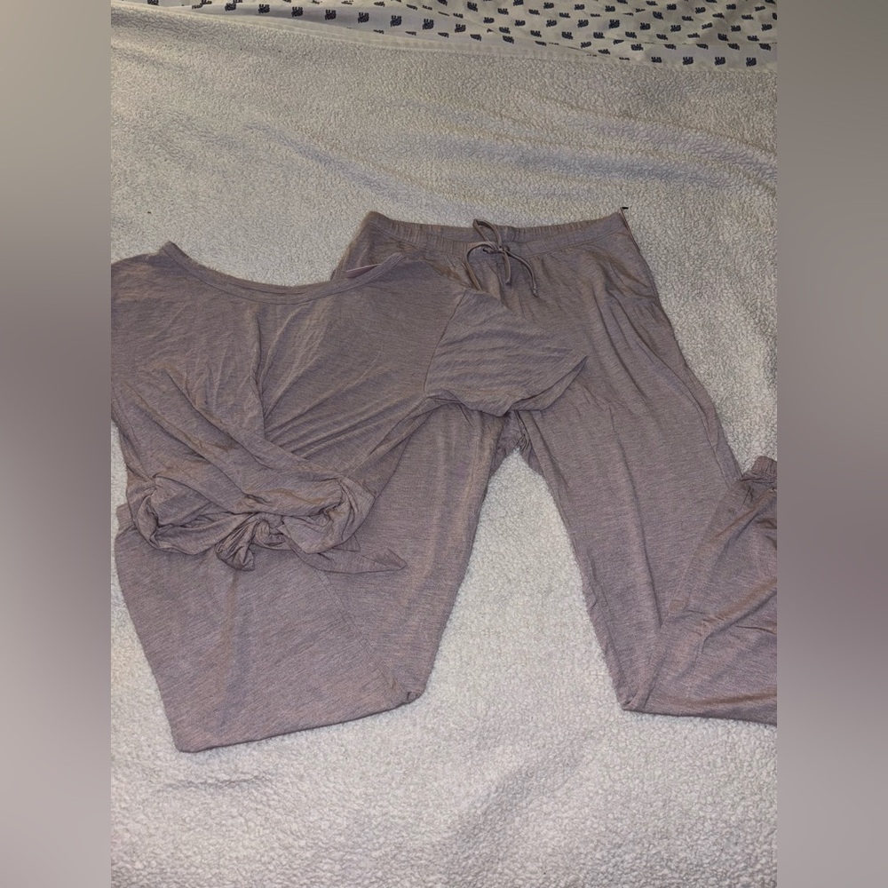 Victoria's Secret Mauve Lounge Set